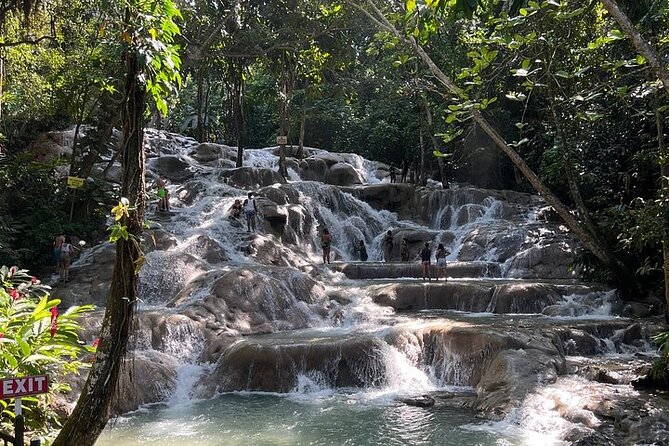 Private fun fill tour from Montego Bay to dunns river & blue hole - Timing that keeps the day fun, not rushed