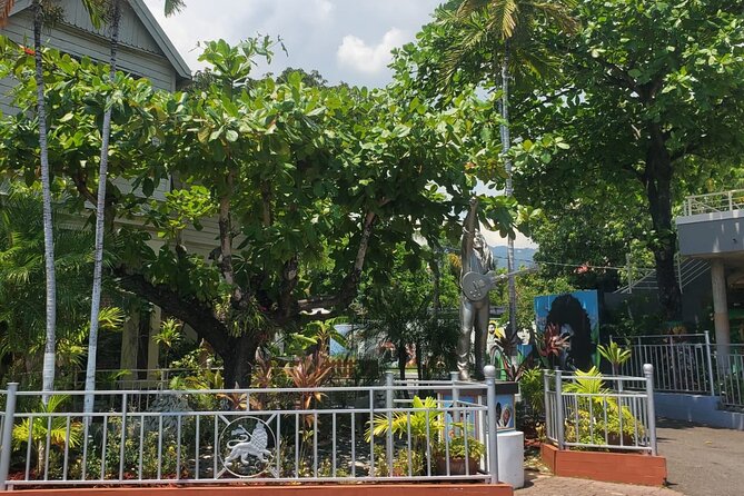 Private Kingston and Bob Marley Museum Tour from Ocho Rios - Emancipation Park: Your Green Reset Before the Bob Marley Museum