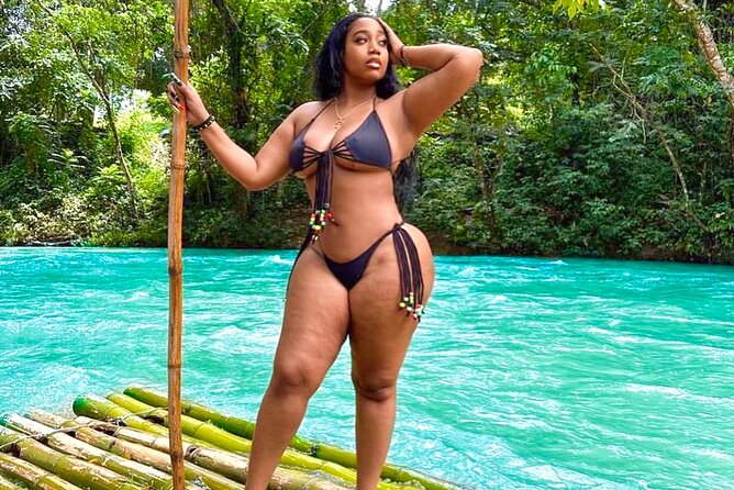 Private Martha Brae River Rafting Tour from Montego Bay - Stop 2: Scotchies for jerk, a built-in taste of Jamaica