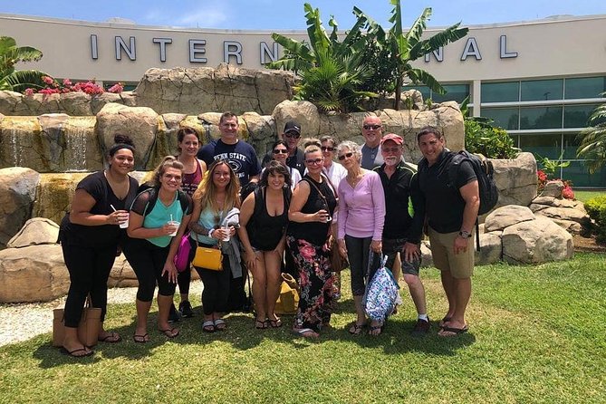 Private: Montego Bay Airport- Negril Resorts on the beach - Included vs. not included: what to budget so you don’t get surprised
