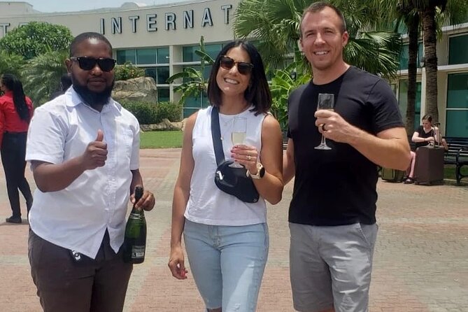 Private: Montego Bay Airport- Negril Resorts on the beach - Who this transfer is best for in Negril