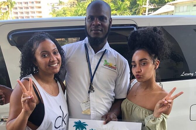 Private Montego Bay Airport Taxi to Jewel Grande - Vehicle Types: Minivan for Small Groups, Bus for Larger Parties