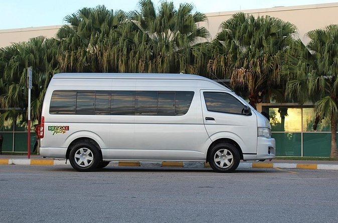 Private Montego Bay Airport Transfer to Excellence Oyster Bay - Price and value: $40.50 per person for a direct, private transfer