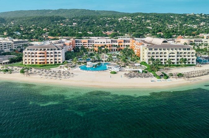 Private Montego Bay Airport Transfer to Montego Bay Hotels - Who This Montego Bay Transfer Fits Best