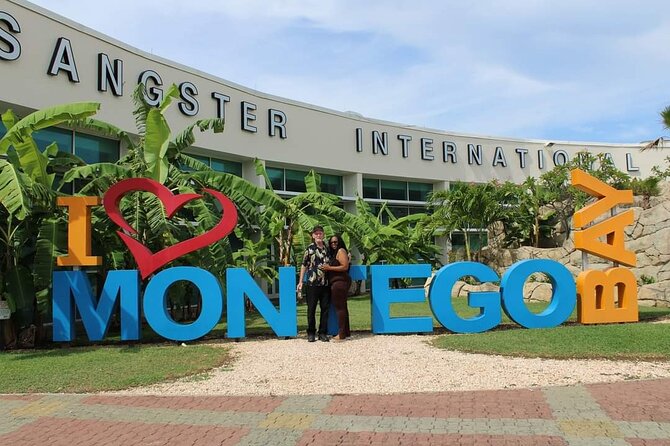 Private Montego bay Airport Transfer To Runaway Bay St. Ann - The Airport Meet-Up: What You Should Expect