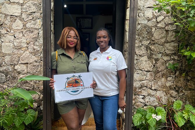 Private Montego Bay Jamaica Airport Transfer - Price and value, why $15.20 per person can make sense