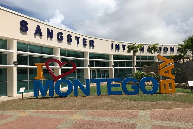 Private Montego Bay Jamaica Airport Transfer to Montego Bay Hotel - Optional Stops for Supplies and Photos, Without Breaking the Plan