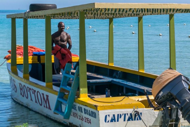 [PRIVATE] Negril Sightseeing Tour with RickS Cafe Cliff Diving - Guide Spotlights: What Gets Praised and How to Benefit from It