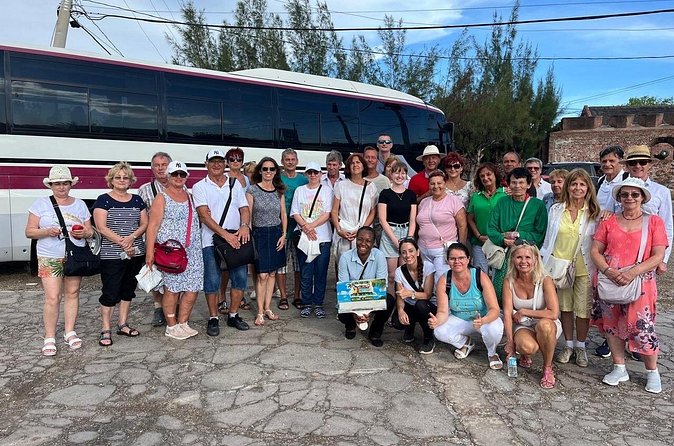 Private Nightclub Tour with Transfer from Ocho Rios, Runaway Bay - Getting In Without the Line: How the Wristband Entry Works