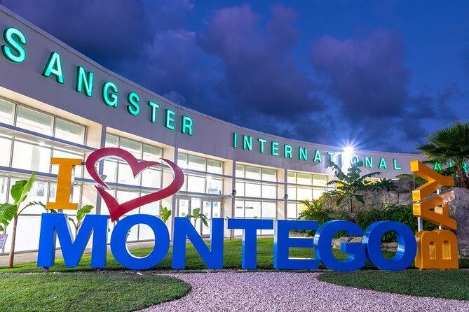 Private One-Way and Roundtrip Airport Transfer to Montego Bay Hotels - MBJ Pickup in Montego Bay, Without the Airport Shuffle