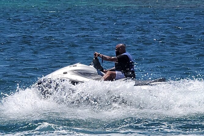 Private Parasailing and Jet Skiing at Montego Bay - How the Private Pickup Works From Hip Strip