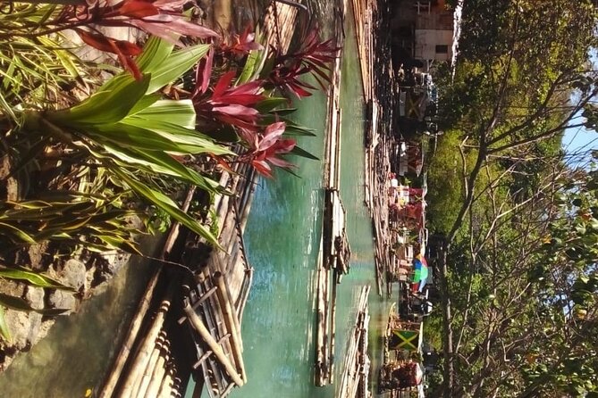 Private River Bamboo Rafting Activity in Ocho Rios Jamaica - Food nearby and the seafood rhythm by the restaurants