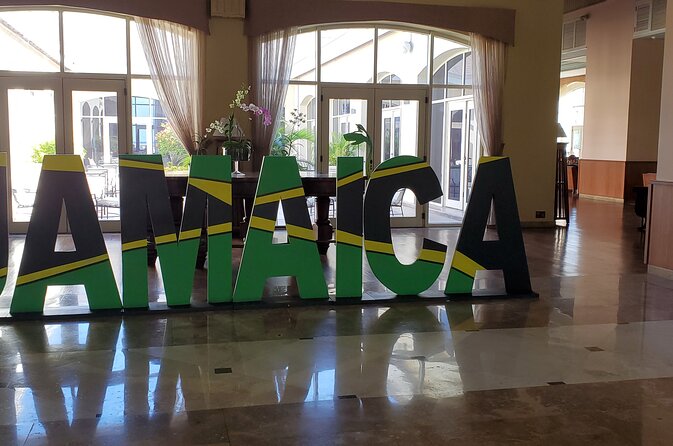 Private Round Trip Airport Transfer from Montego Bay to Negril - Price and value: is $77.50 per person a smart move