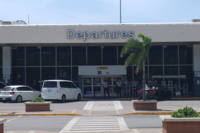 Private Round Trip Airport Transfer in Montego Bay - Meeting your driver at Donald Sangster International Airport (MBJ)