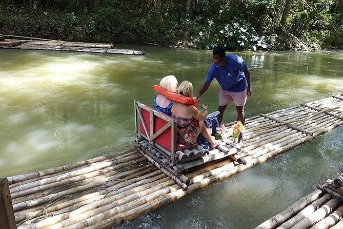 Private Round-trip Shuttle to Martha Brae from Montego Bay - Who this private shuttle is best for
