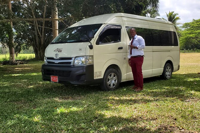Private Round Trip Transfer Montego Bay to Grand Palladium - Ride comfort in an air-conditioned private vehicle