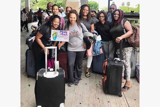 Private Roundtrip Airport Transfer to Resorts in Montego Bay - Group Size and Vehicle Choice: Private, Even for Larger Parties