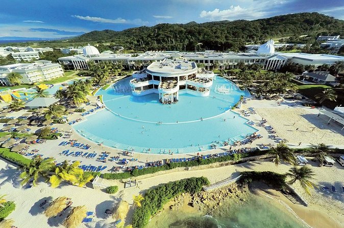 Private Sangster Airport Transfer to Grand Palladium Resort - Meeting Points: How to Find the Start and End Without Wandering