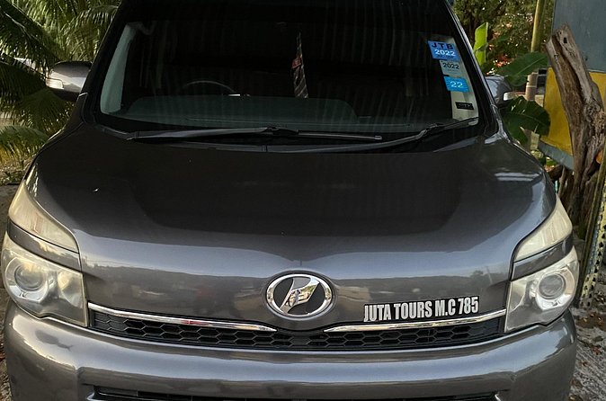Private Sangsters Int. Airport Pickup to Montego Bay Resorts - Mr. Beans Level of Service, and the Human Touch