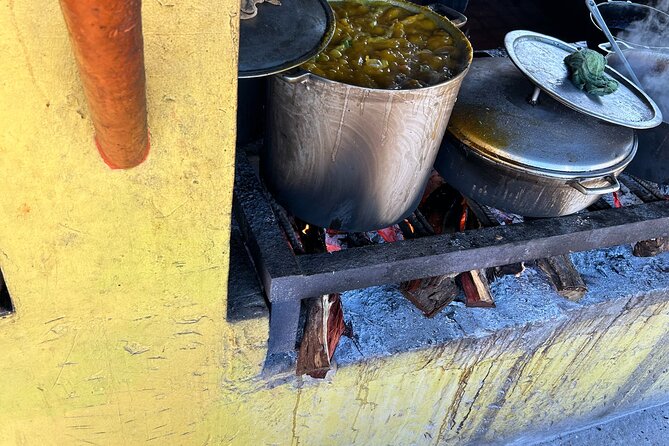 Private Seafood Tour and Floyds Pelican Bar or Black River Safari - Scott’s Cove and the Escovitch fish and bammy moment