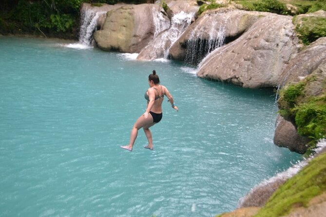 Private Tour from Falmouth to Ocho Rios Blue Hole and shopping - Shopping around Ocean Village and Ocho Rios landmarks