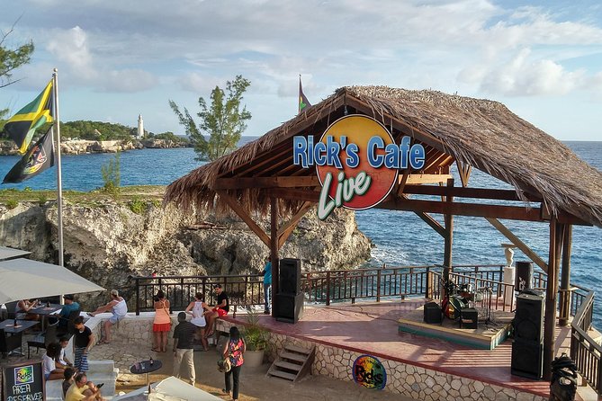 Private Tour From Ocho Rios or Runaway Bay To Negril 7 Miles Beach & Ricks Cafe - A one-day Negril plan that saves your energy