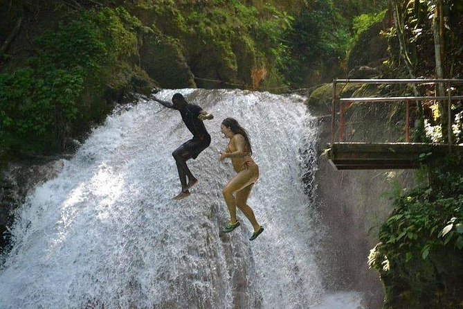 Private Tour From Runaway Bay to Ocho Rios, Blue Hole, Sightseeing and Shopping. - Arriving for the Blue Hole River Swim: What You Should Expect