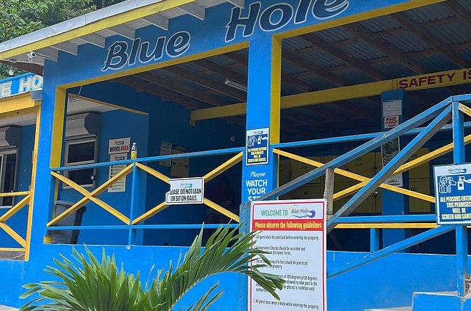 Private Tour to Dunns River and Blue Hole from Montego Bay - Private guiding: why Nadal and Lamar keep getting mentioned