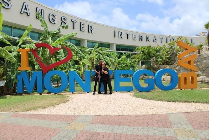 Private Transfer From Montego Bay Airport to Falmouth Trelawny - The Ride Itself: Comfort, English-Speaking Drivers, and How They Handle Delays