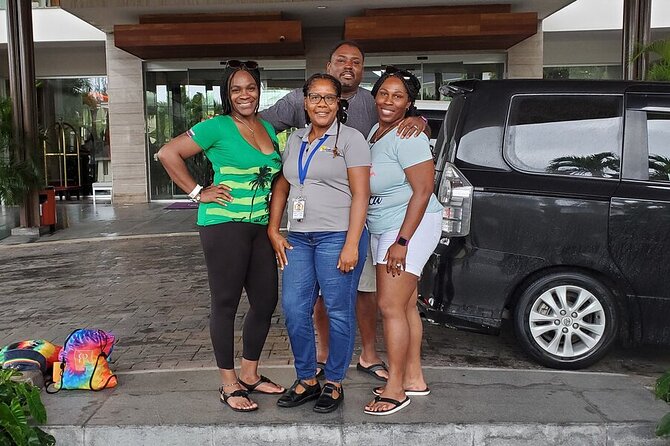 Private Transfer from Montego Bay Hotel to Negril Hotel - What you actually get in the car, and what to expect from the comfort
