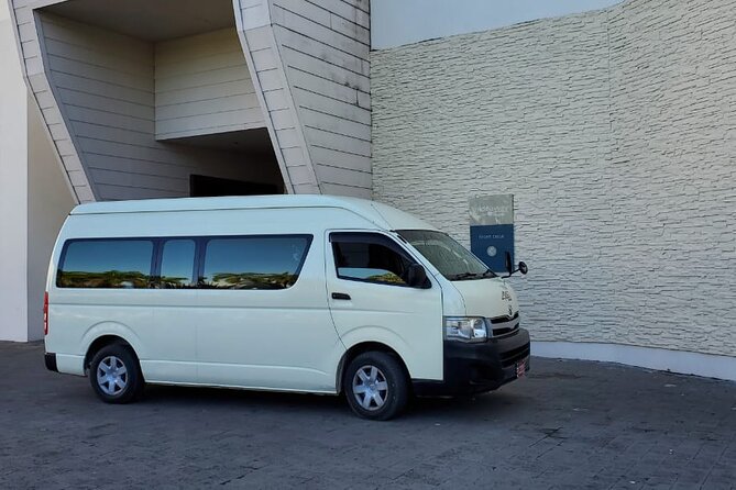 Private Transfer from Montego Bay Hotel to Negril Hotel - Arriving at your Negril hotel: unloading support and a clean handoff