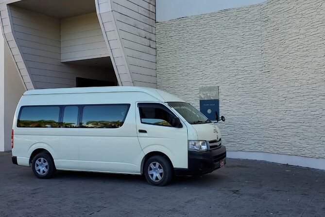 Private Transfer from Montego Bay Hotels to Ocho Rios Hotels - The highway reality: timing from Montego Bay to Ocho Rios