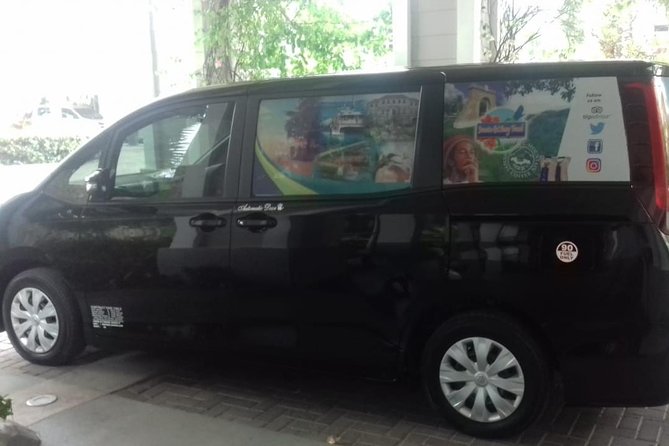 Private Transfers From Montego Bay Airport To Montego Bay - Arrival day: what your driver pickup experience looks like