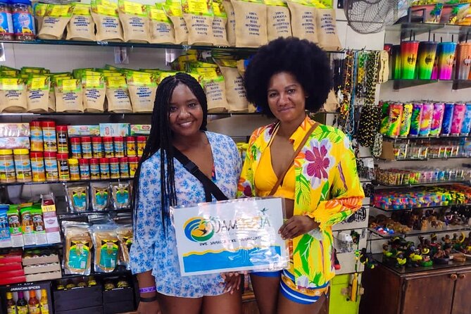 Rafting and Shopping from Riu Ocho Rios - After the River: The Ocho Rios Shopping Village Stop for Jewelry, Spices, Gifts