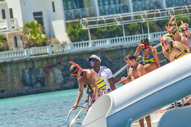 Reggae Catamaran and Snorkeling Open Bar Cruise Montego Bay - Weather, water conditions, and motion sickness reality