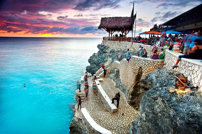 Rick's Cafe and 7 Mile Beach from Montego Bay - Key Points at a Glance