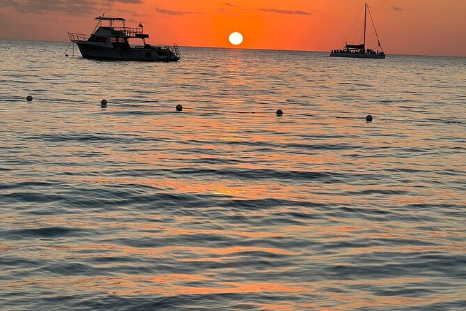 Rick's Cafe & Shopping in Negril - What to Bring and What to Budget (So You Don’t Get Stuck)