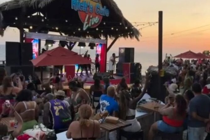 Rick's Cafe & Shopping in Negril - FAQ