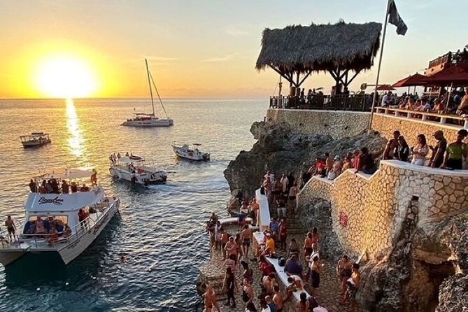 Rick's Cafe & Shopping in Negril - Pickup, Timing, and the Private Ride Feel