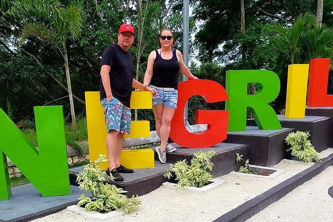 Ricks Cafe and Negril Seven Miles Beach Irie Tour - Transport details that matter in Jamaica heat