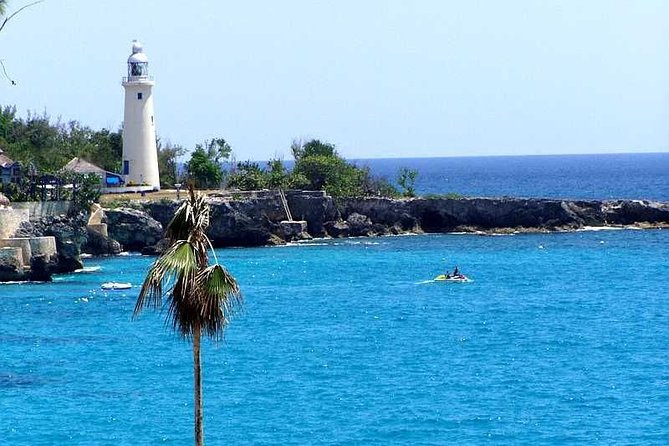 Ricks Cafe & Negril Highlights From Montego Bay - Time Square and the Negril Craft Market: shopping with boundaries