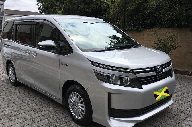 Riu Montego Bay Riu Reggae & Riu Palace Airport Transfer - The Ride Experience: Clean Car, Driver Talk, and Quick Jamaica Orientation