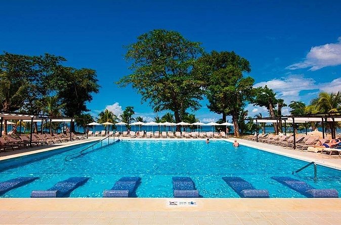 Riu Palace Montego Bay Private Airport Transfer - Who This Transfer Fits Best