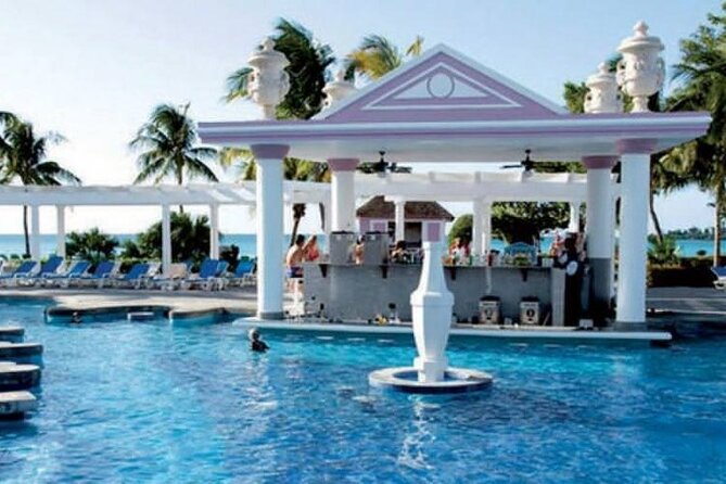 Riu Palace Tropical Bay Resort Private Airport Transfer - From Sangster Airport to Your Riu Palace Arrival