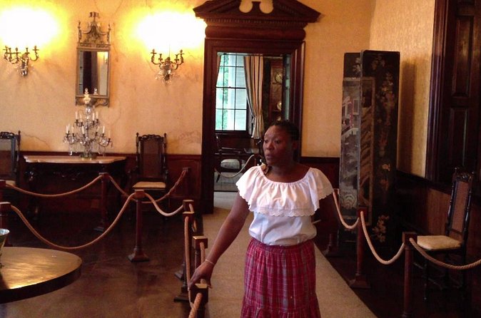 Rose Hall Haunted Great House Night Tour from Montego Bay - The dungeon stop and Annie’s Pub, what to do after the tour ends