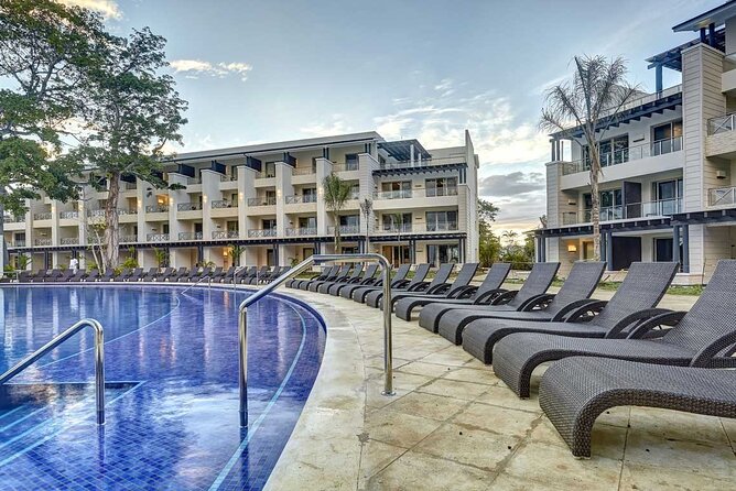 Royalton Negril Resort Airport Transfer - Pickup and Drop-Off Setup: How They Lock In Your Time