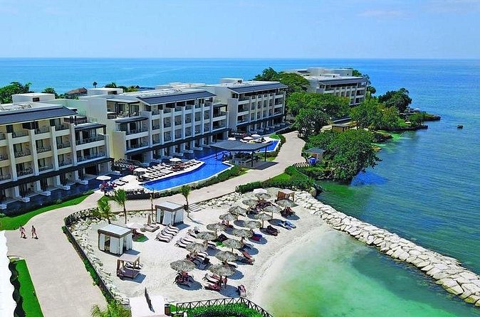Royalton Negril Resort Airport Transfer - Your Ride, Chosen for Your Group and Luggage