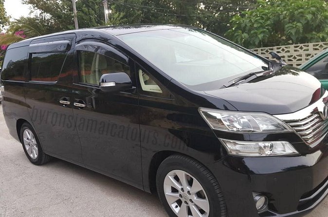 Royalton White Sand and Blue Waters Airport Transfer - Driver Service, English-Speaking Help, and Local Tips That Save You Time