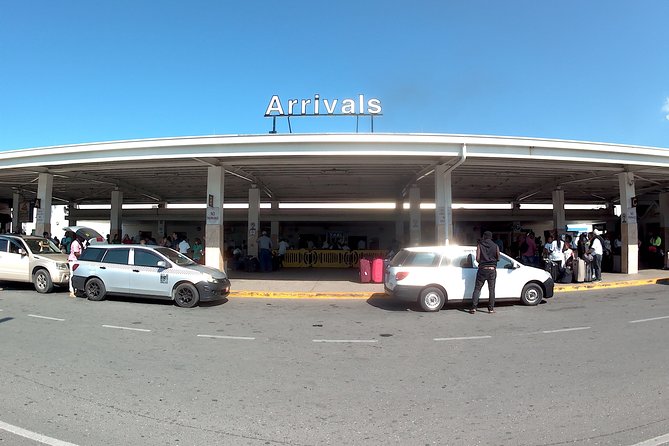 Sangster International Airport Transfer to Hotels (MBJ) Montegobay Jamaica - Duration and timing: why “20 minutes to 1 hour” can still feel longer