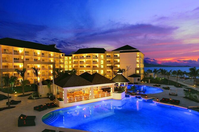 Secrets St. James Private Airport Transfer - Your stress-free airport to Secrets St. James plan